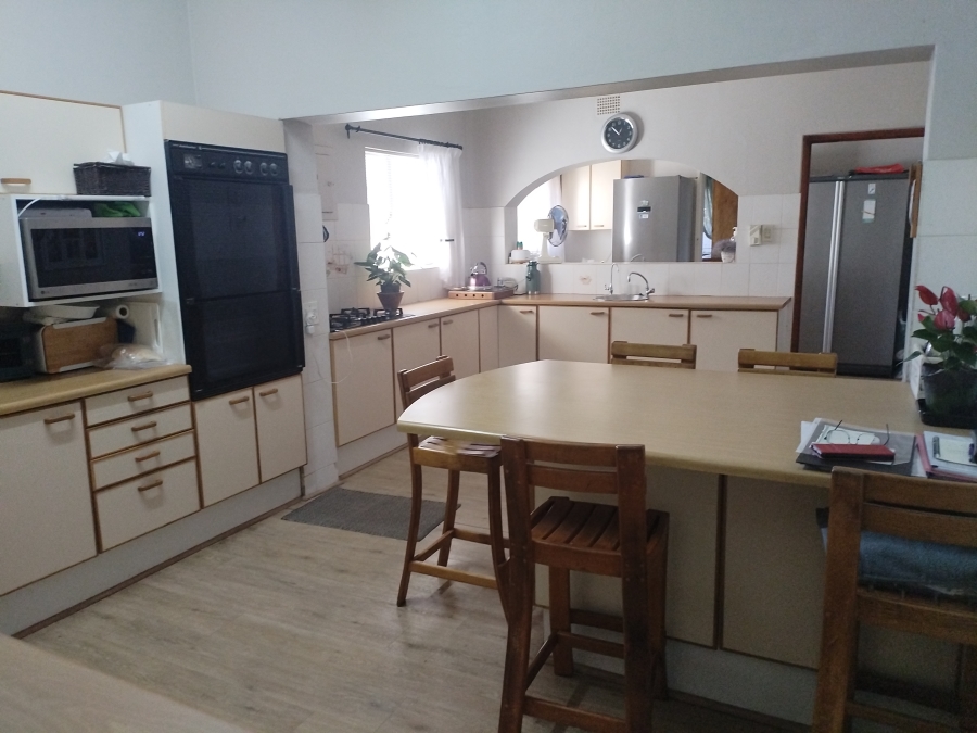 4 Bedroom Property for Sale in Amandelrug Western Cape